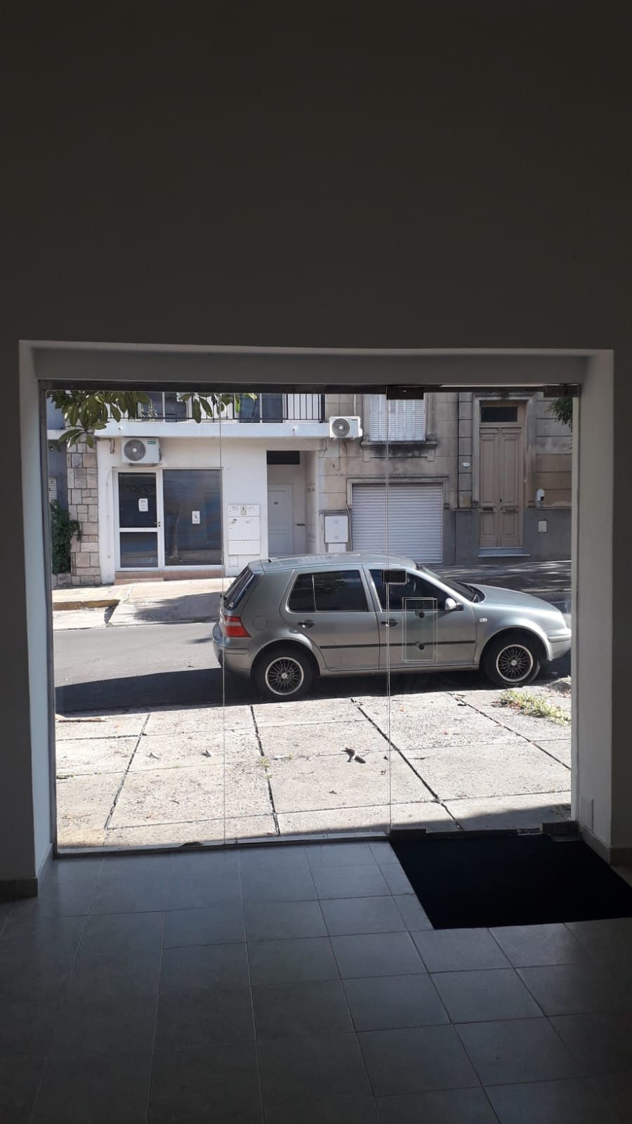 Leandro N. Alem 535