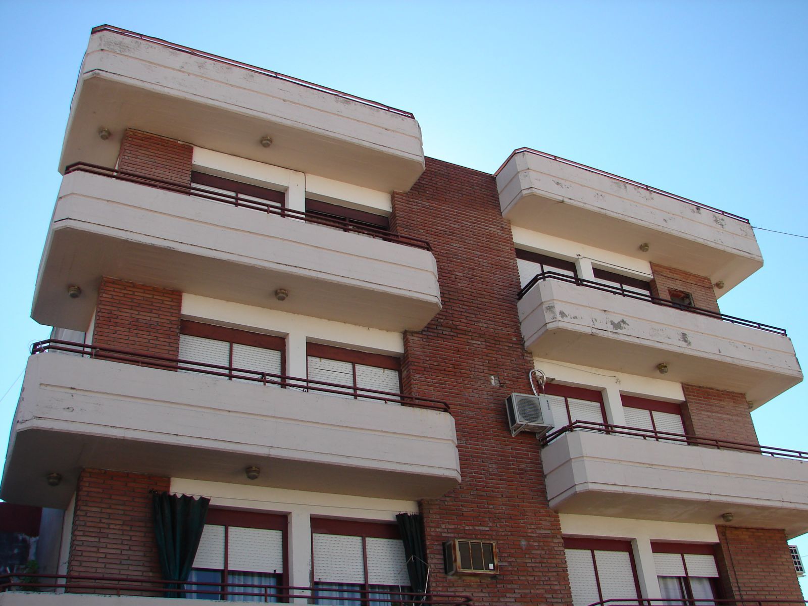 VILLAGUAY 51