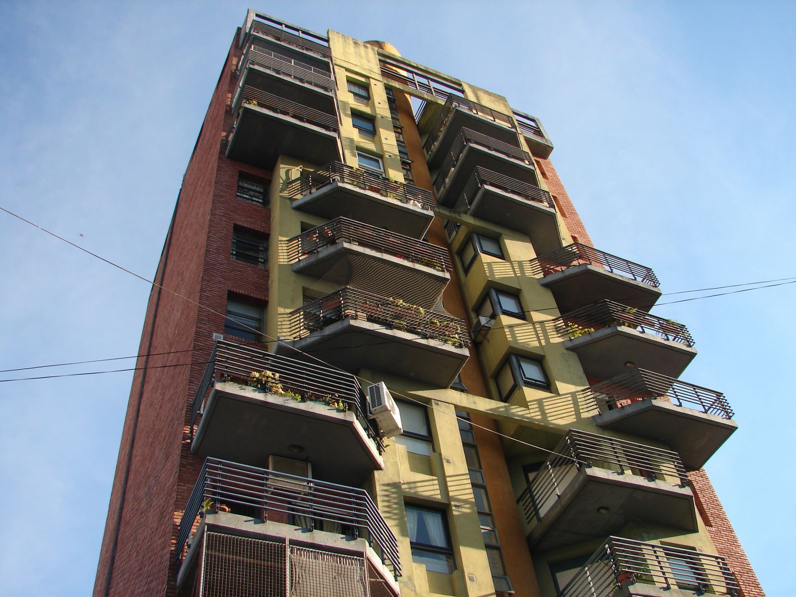 URQUIZA  1269